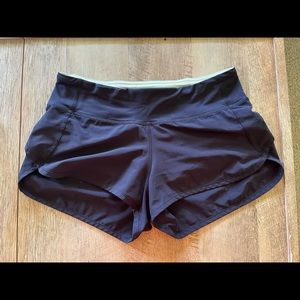 Lululemon Athletic Shorts Size 4